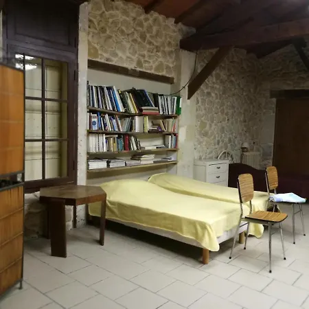 Гостевой дом D'etape Dortoir Chateau Saint Vincent Базас